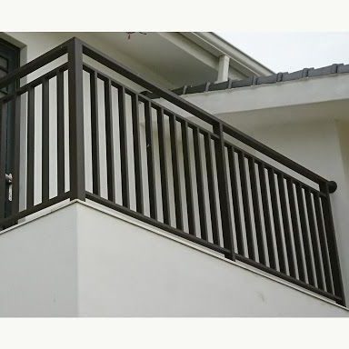 railing besi balkon
